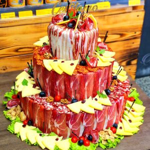 Domaća torta mala (3000g)